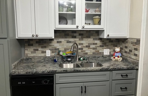 Cayce Casa | Cozy Stay Near USC, Downtown Columbia & Fort Jackson