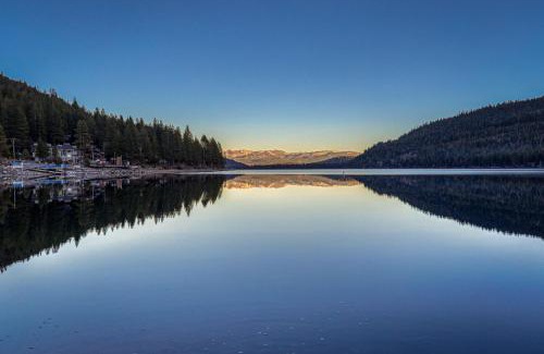 Truckee Casa | Cozy Studio 1st Floor #132 at Donner Lake Village