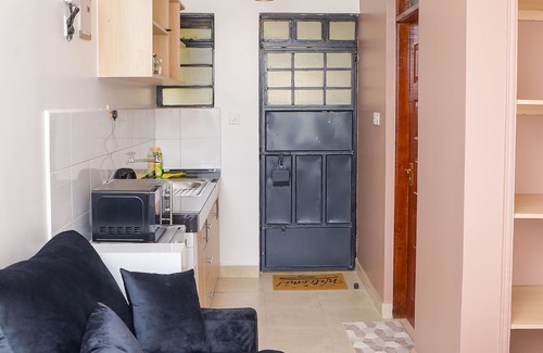 Mlolongo Apartamento | Cozy studio 20min to the airport and SGR railway station