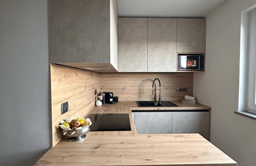 Veruda Apartamento | Cozy Studio Apartment - 1bedroom apartment with WiFi, AC in charming Pula
