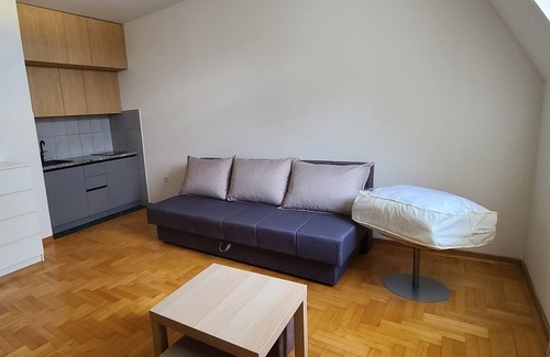 Bijeljina Apartamento | Cozy studio apartment in Bijeljina