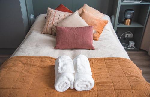 Hliðar Apartamento | Cozy studio by the city centre