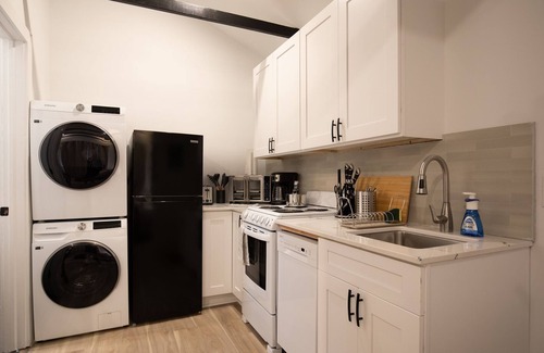 Fountain Square Apartamento | Cozy Studio in Awesome Indianapolis with WiFi, AC