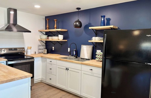 Morganton Apartamento | Cozy studio in beautiful Morganton with AC, WiFi and outdoor space