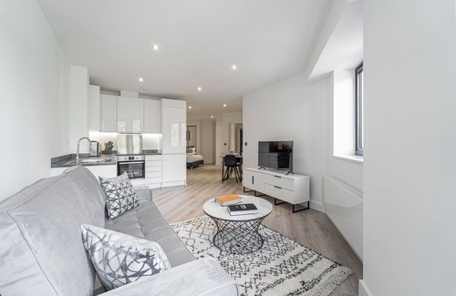 Barnt Green Apartamento | Cozy Studio in central Solihull near NEC & Airport