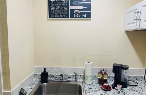 Citrus Park Apartamento | Relax & Explore Tampa Hideaway Near Everything