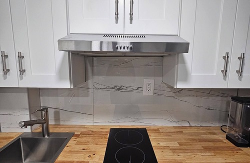 Rahway Apartamento | Cozy studio in charming Rahway with AC and WiFi