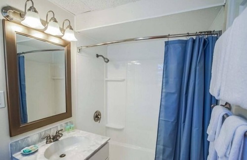 Block Island Apartamento | Cozy Studio in Island Manor Resort
