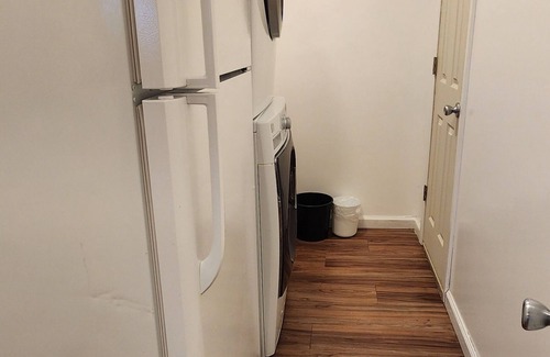 Island Park Apartamento | Cozy studio in lovely Long Beach NY, Beach Passes,LIRR,stores, Outlets and more.