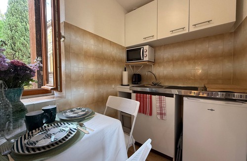 Excideuil Apartamento | Acogedor estudio en el corazón de Excideuil con wifi y se admiten mascotas