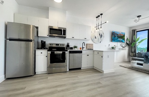 Elizabeth Apartamento | Cozy Studio Oasis - near NYC, EWR, Prudential, NJPAC, American Dream, MetLife