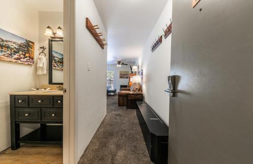 Truckee Casa | Cozy Studio w/Kitchenette and Balcony #212 at Donner Lake Village