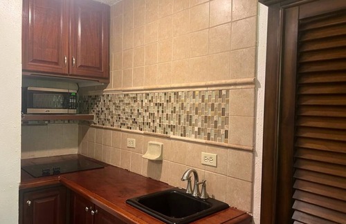 Rosendal Condominio | Cozy Studio walking distance to Magen Bay Beach