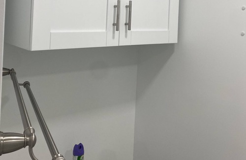 Greenacres Apartamento | Cozy Studio with Kitchen, 10 mins from PB Airport