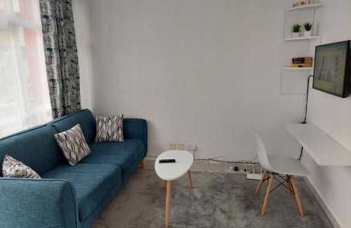Riruta Apartamento | Cozy Studio with a Swimming Pool