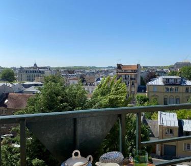 Notre-Dame Apartamento | Cozy studio with a view over the Palace - 5' walk