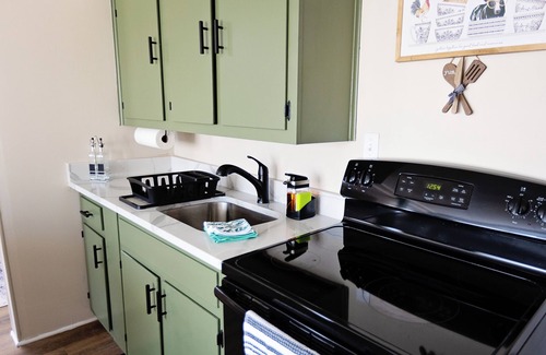 Merry Oaks Apartamento | Cozy studio with AC and WiFi in lovely Nashville