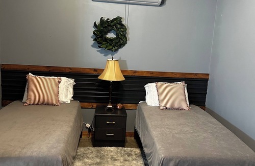 Roxbury Apartamento | Cozy studio with AC and WiFi in charming Gypsum