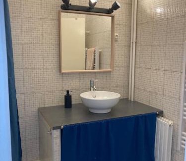 Sud Apartamento | Cozy Studio with balcony and free parking