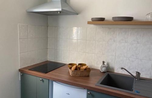 Sud Apartamento | Cozy Studio with balcony and free parking
