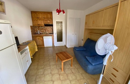 La Franqui-Plage Apartamento | Estudio con cabina para 4 personas, cerca de playa, con terraza grande y aparcamiento privado