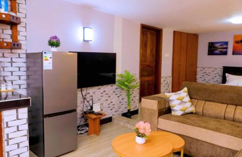 Kampala Apartamento | Cozy Studio with Scenic Hill Views in Kampala