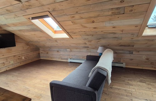 Birch Harbor Apartamento | Cozy studio with spectacular views of Bunker's Harbor in Birch Harbor!
