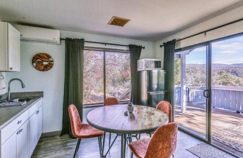 Ahwahnee Apartamento | Cozy Studio with Well-Being Retreat Near Yosemite!