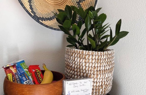 Foothill Ranch Apartamento | Cozy studio with WiFi and AC in charming Lake Forest. nPrivate entry/parking.