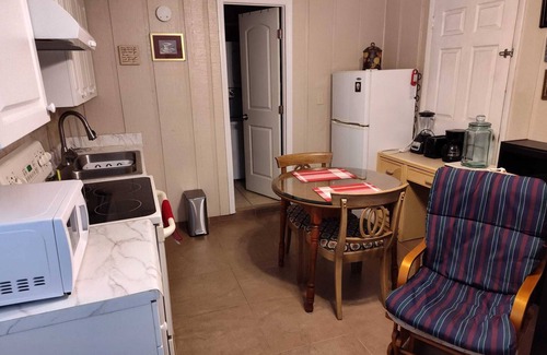 Lakeland Apartamento | Cozy studio with WiFi and AC in peaceful Lakeland