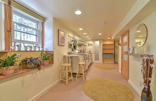 Historic Montford Apartamento | Cozy Studio within 15 minute walk of Downtown Asheville