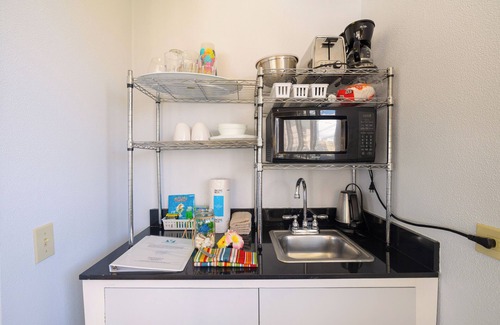 Waikiki Apartamento | Cozy Studios at Aloha Surf Close to Waikiki Beach