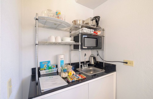 Waikiki Apartamento | Cozy Studios at Aloha Surf Close to Waikiki Beach