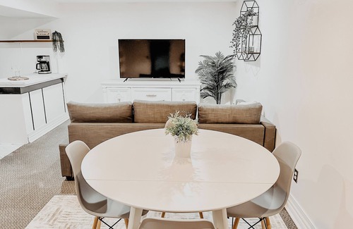 Mississauga Apartamento | Cozy & Stylish 1 bdrm Apartment