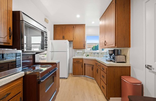 El Monte Apartamento | Cozy Stylish Home Spacious Fully Equipped Stay