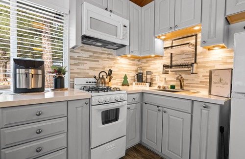 Sugarloaf Cabina | Cozy SugarPine Cabin with Game Room!
