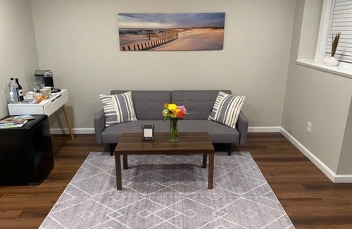 Essex Junction Condominio | Cozy Suite Escape between Burlington & Stowe