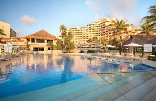Zona Hotelera Apartamento | Cozy Suite with Ocean View at the All Inclusive Wyndham Hotel Grand Cancun Hotel