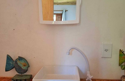 Buzios Cabina | Cozy suites in Búzios, with a great location and integrated with nature.