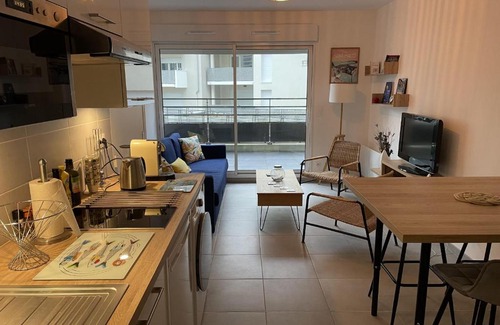 Rocabey - Alsace - Gare Apartamento | Cozy T2 with balcony near the sea