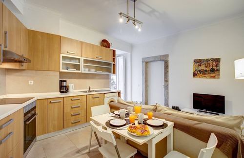 Merces Apartamento | Cozy Tailor Made With a Refreshing Terrace