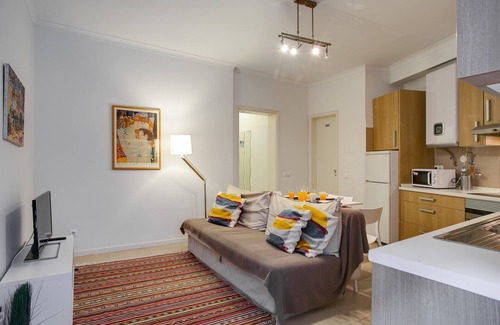 Merces Apartamento | Cozy Tailor Made With a Refreshing Terrace