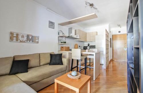 Garbatella Apartamento | Cozy terrace apt close to Eataly and metro Piramide