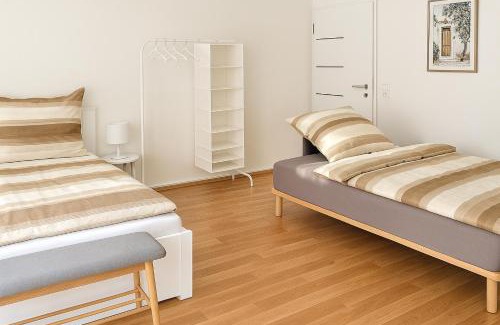 Meerbusch Apartamento | Cozy Terrace Studio near Düsseldorf Messe-Fair & Airport I 15 Min