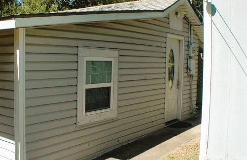 Sherman Casa | Cozy Texoma Guesthouse