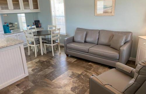 Kissimmee Casa | Cozy Tiny Home Near Disney World & Orlando Parks!