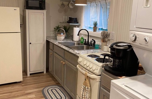 Printer Cabina | Cozy Tiny Home Quiet 1/1 Close to Riding Trails