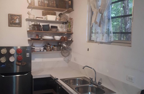 Cerro Azul Cabina | Cozy Tiny House in enchanting Panamá with WiFi