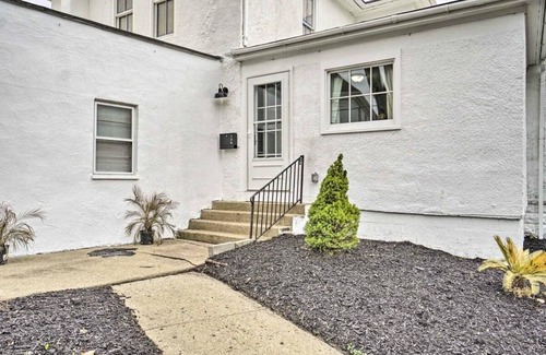 Westerville Casa | Cozy townhome in delightful Westerville, walking distance to Otterbein