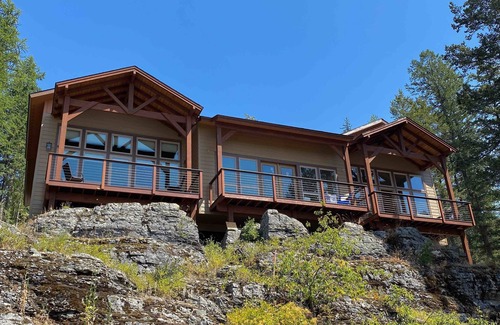 Bigfork Casa | Cozy Townhome in Exclusive Eagle Bend - Steps away from Clubhouse